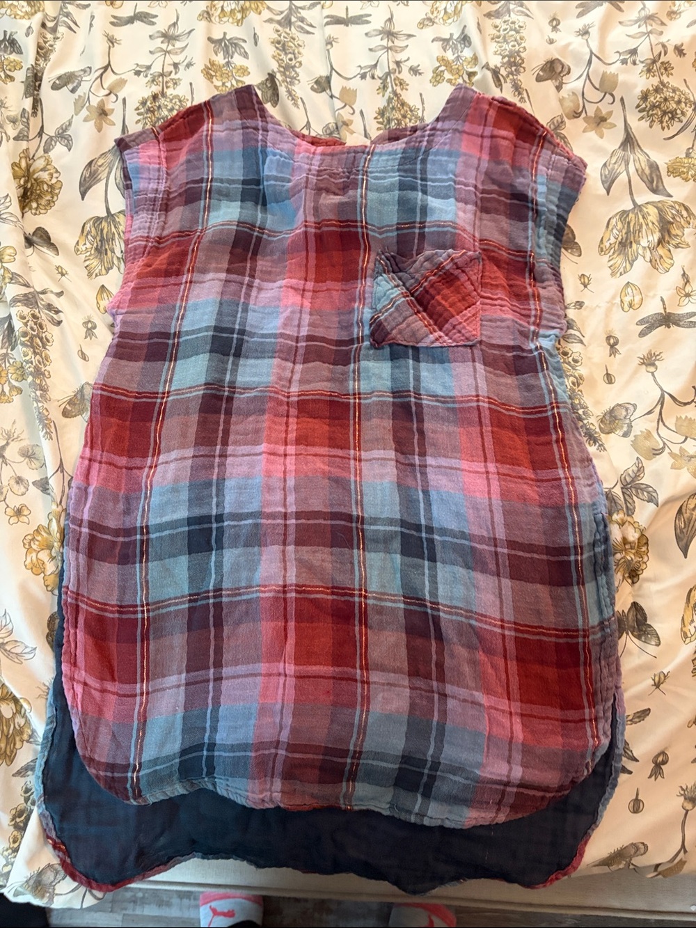Plaid Sleeveless Tunic Top in Red and Blue